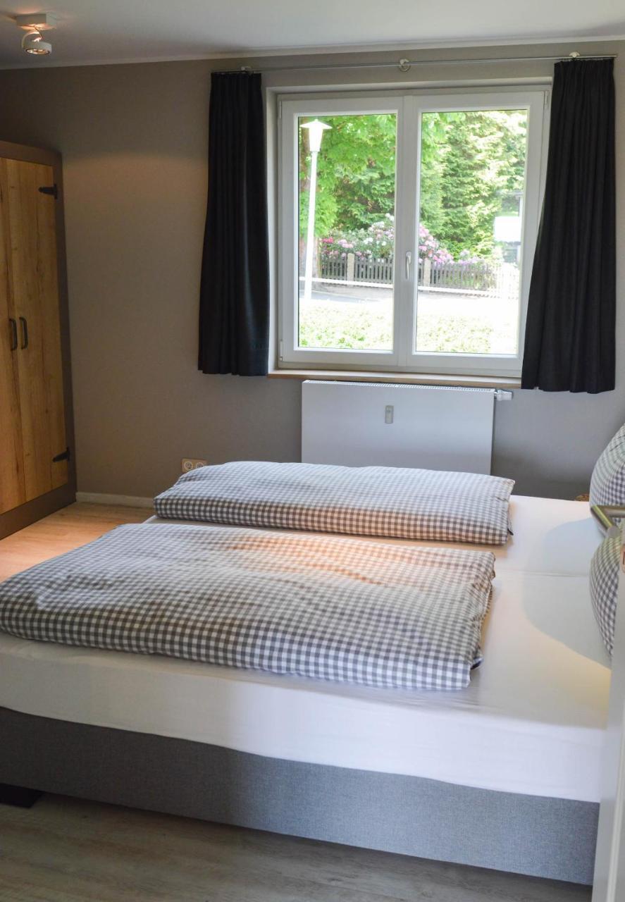 בראונלאגה Strandberg'S Auberge Chalet Residences מראה חיצוני תמונה